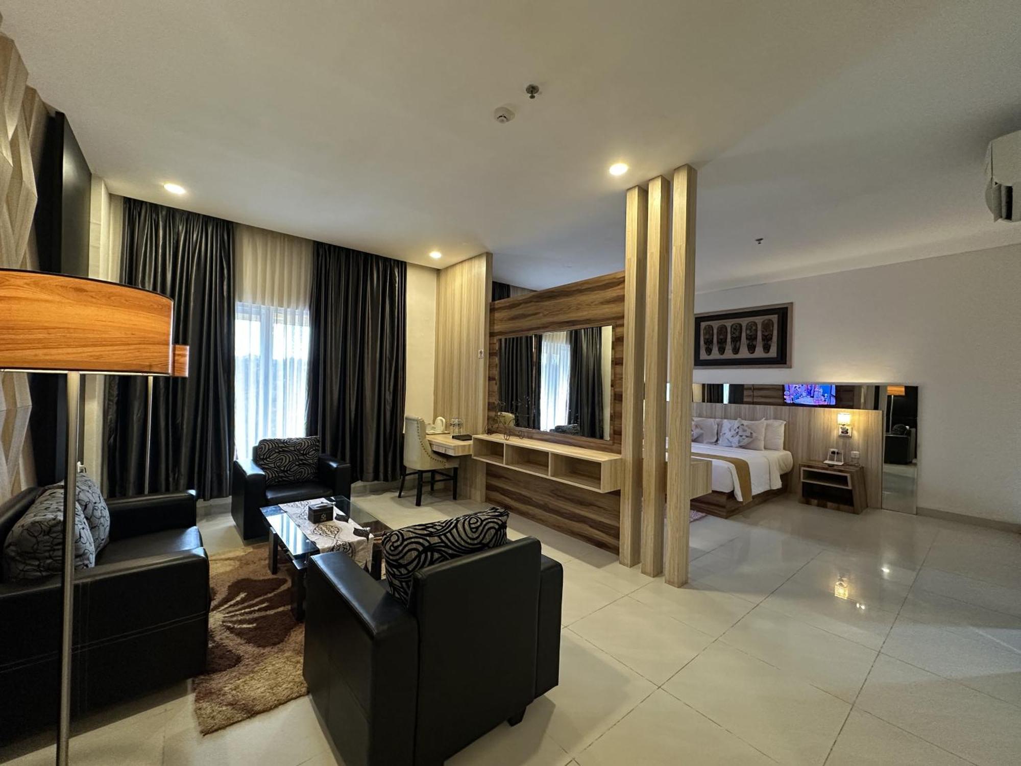 Vega Prime Hotel & Convention Sorong Cameră foto